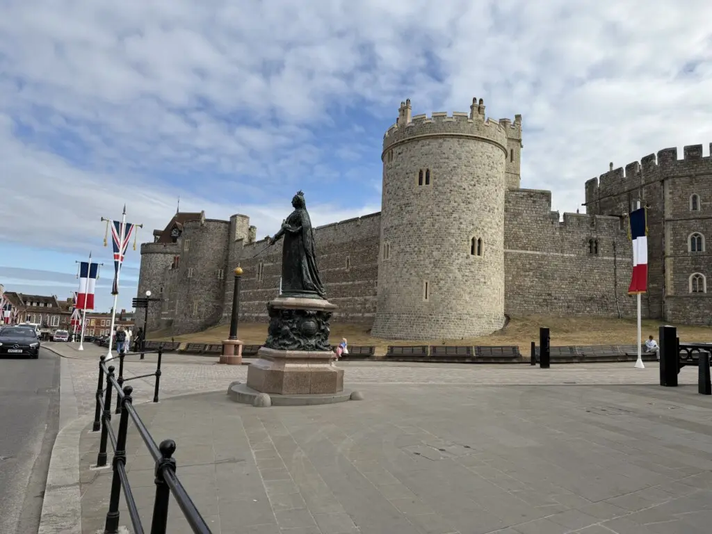 196064d6c1d43cf6f804a534835d00e523cbf31f4c9ff9fa98c1b7528af2612d 8378aa387c v0 w1280xh0 rDEF