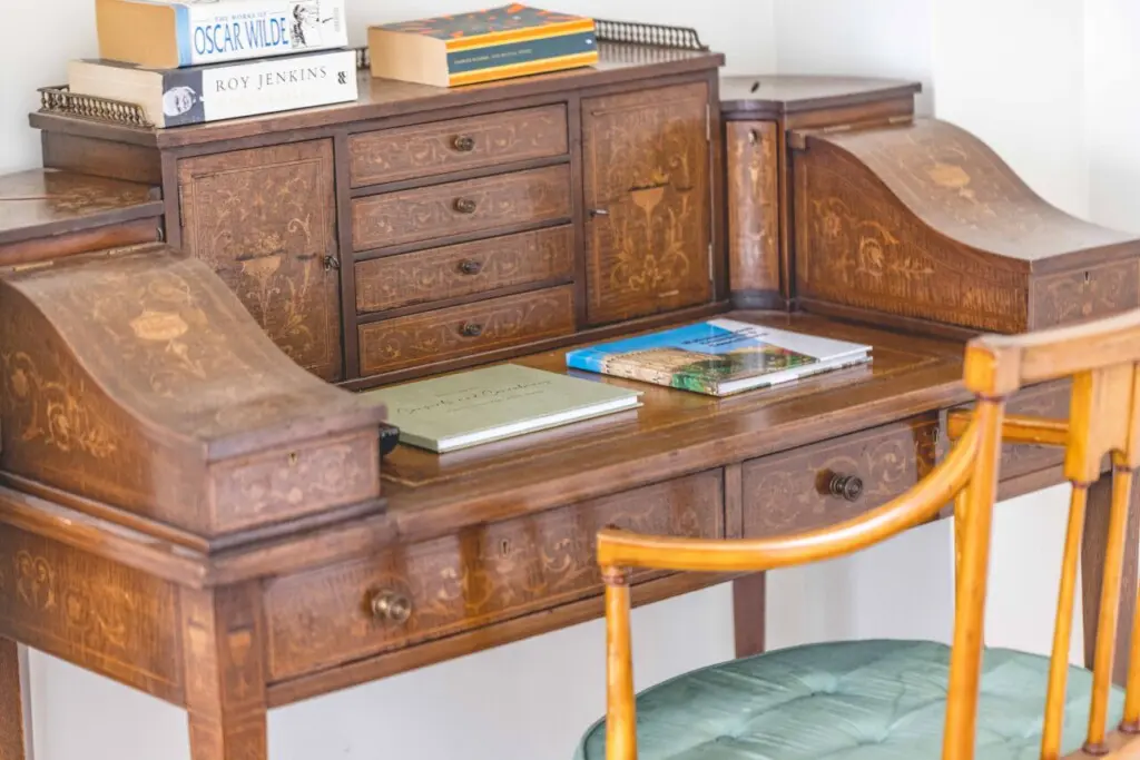 39fc81b6826ba147748a45b44d8ee86a0896dbff8473fb854a097009dbe72965 8378aa387c v0 w1280xh0 rDEF