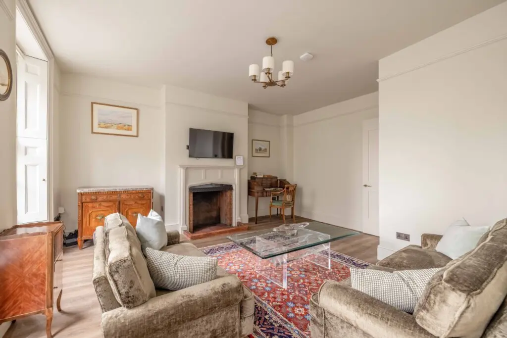 78189be74df7d728ab2a670612a634adf2437b5c4c30d88a1cdda964ca58af1d 8378aa387c v0 w1280xh0 rDEF