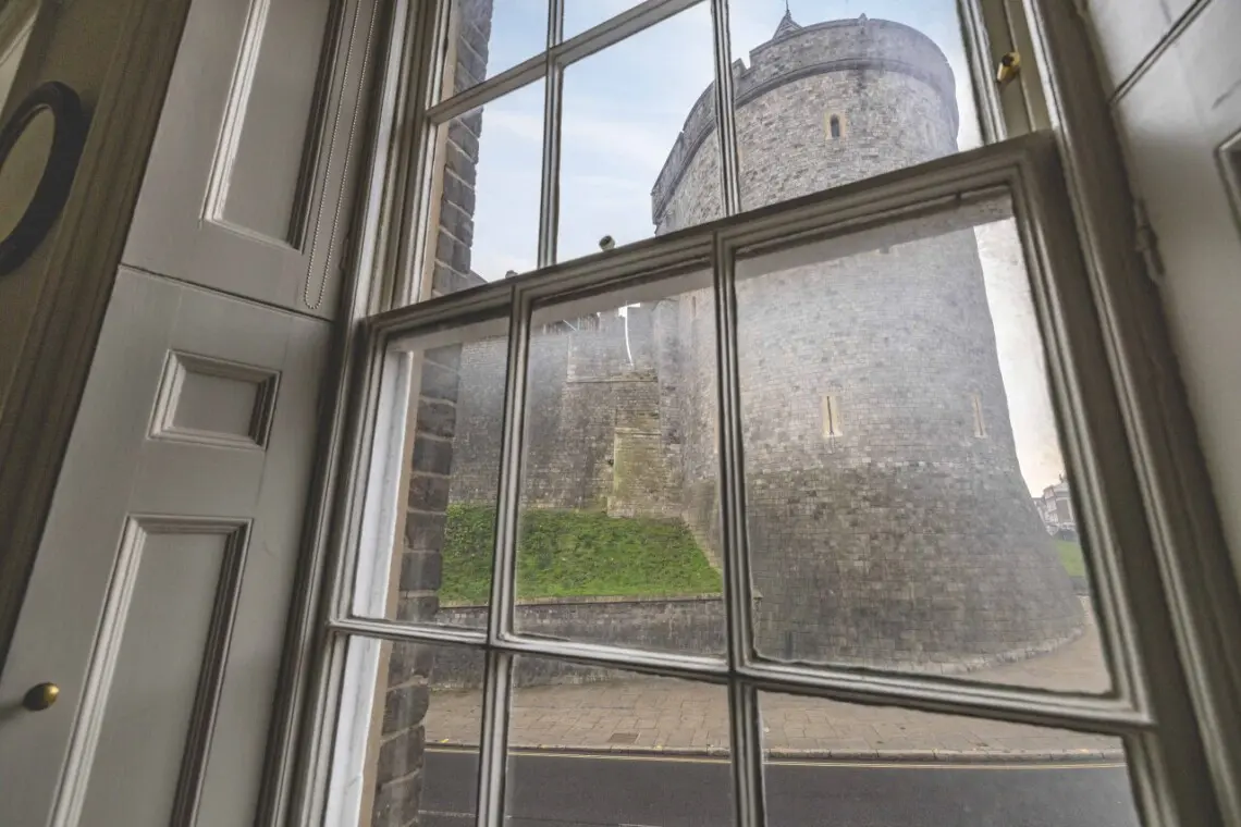 e106400e4567a30a6d37823651c2141ccb745b0ac254a10a79dd8d86257d5b75 8378aa387c v0 w1280xh0 rDEF