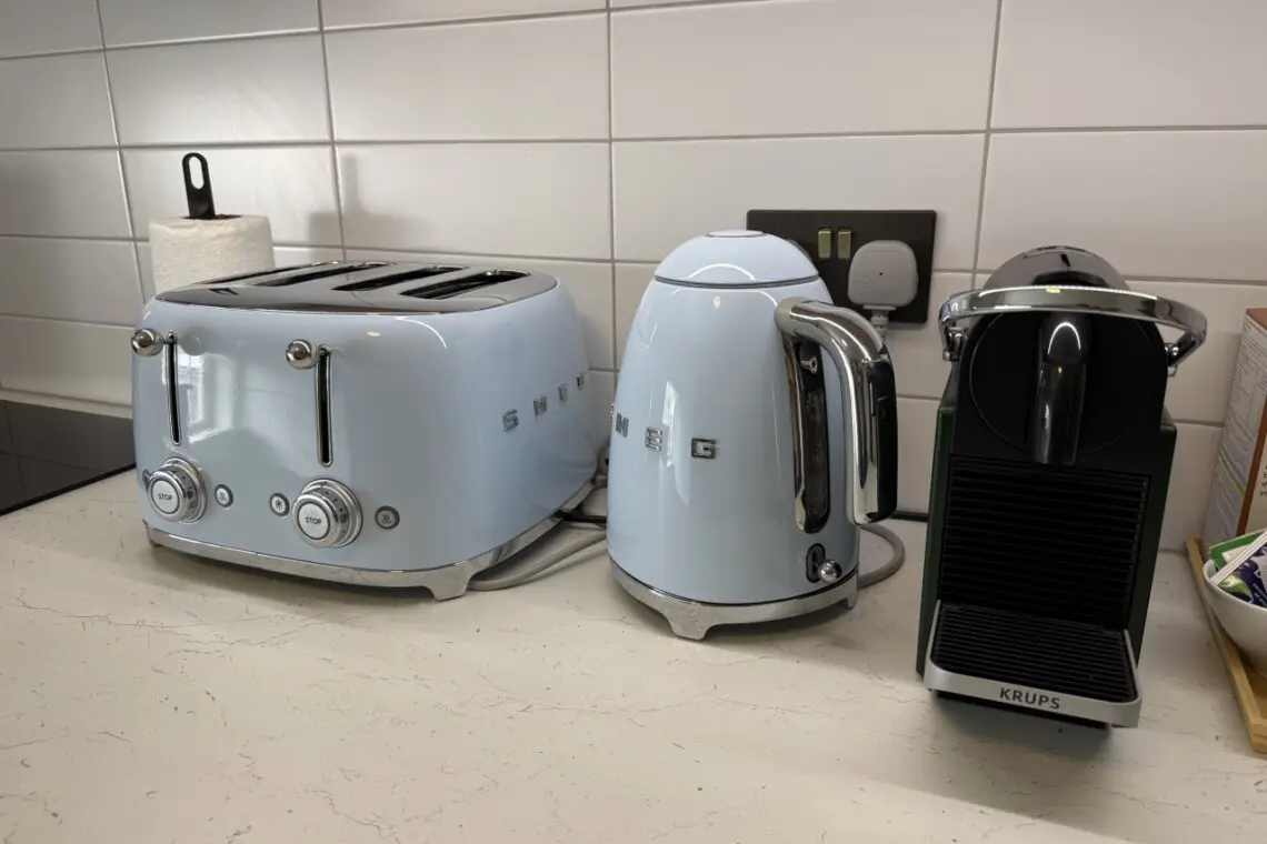 e7312b3e99d159d4b9a0633cc6463d874028bf06add78a3d5a743018a9083e2d 8378aa387c v0 w1280xh0 rDEF (1)